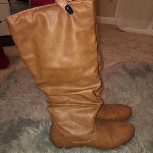 Tan long boots 👢